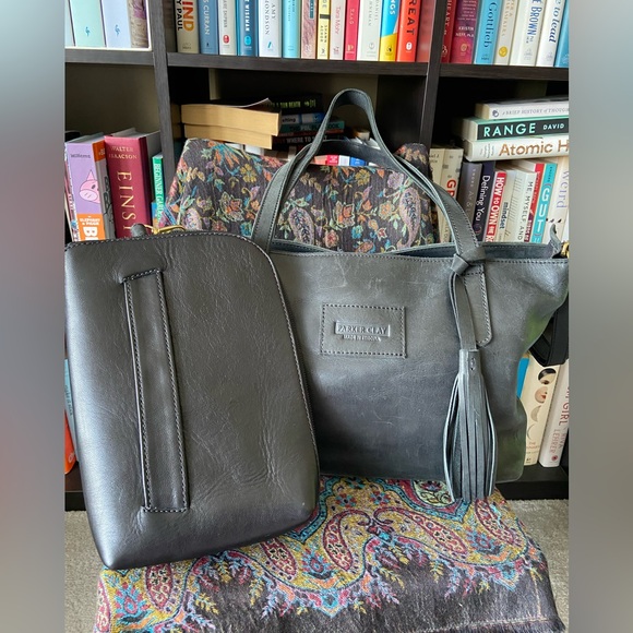 Parker Clay Bundle! Eden Tote GUC and Brand New Guzo Utility Pouch in Black - Picture 1 of 16